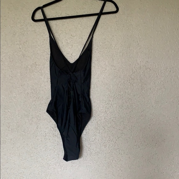 Sexy black one-piece - Picture 2 of 2